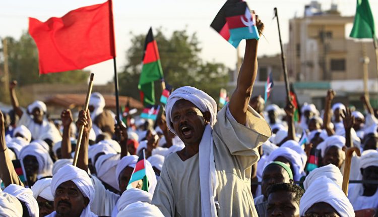 رسميا… السودان يكشف مفاجأة تسعد الشعب وتخمد نار الغضب بعد 18 يوما