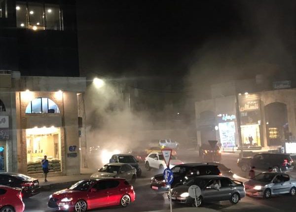 بالصور…حريق في سوق السلطان بتلاع العلي دون وقوع أية إصابات