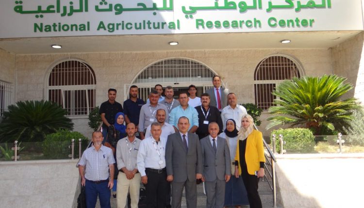 الوطني للبحوث الزراعية يؤهل كوادر الزراعة الفلسطينية في مجال إدارة مزارع الدواجن