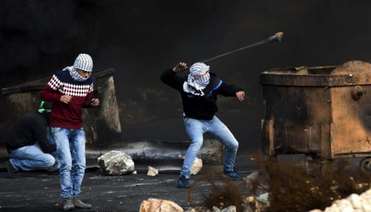 فلسطين تنتفض رفضا لصفقة القرن ومواجهات مع الاحتلال في مختلف مناطق الضفة