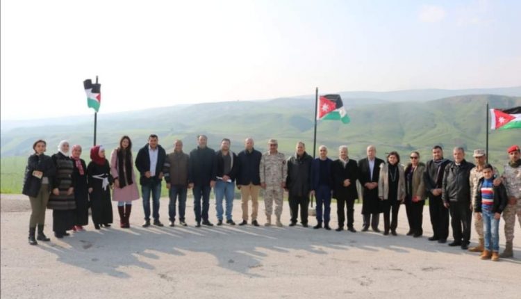 وفد من جماعة عمان لحوارات المستقبل يزور واجهة المنطقة العسكرية الشمالية