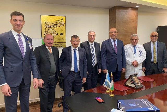  اتفاقية تعاون مشترك بين عمان الأهلية والمستشفى الاستشاري