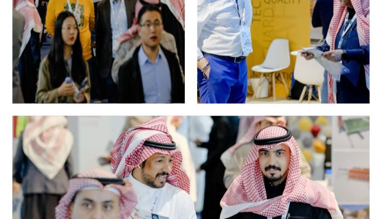 يعد المعرض السعودي للافتات الحدث الأكبر من نوعه في الشرق الأوسط للصناعات الرقمية والطباعة والرسم الجرافيكي والتصوير