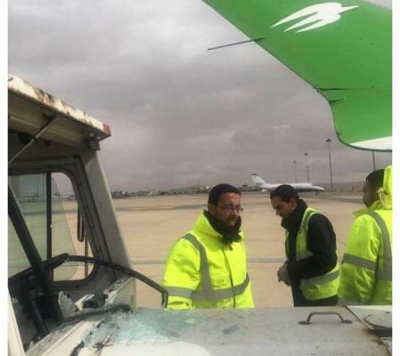 بالصور…تعرض طائرة عراقية لحادث إثناء توقفها في مطار الملكة علياء في عمان
