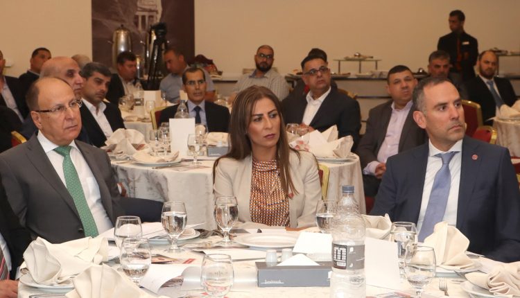 غنيمات: الصناعة ركيزة أساسية لبناء اقتصاد وطني قوي