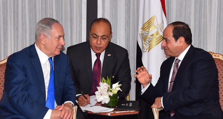 مصر تعلن انتهاء عصر استيراد الغاز المسال من الخارج وإسرائيل تتنازل لمصر عن ملياري دولار