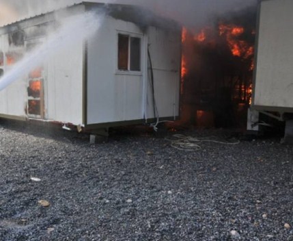 إخماد حريق (3) كرفانات في عمان دون وقوع أية اصابات بشرية