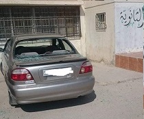 بالصور..تعليق الدوام في مدرسة القابسي بالرصيفة بعد اعتداء على معلمين وتحطيم مركبات