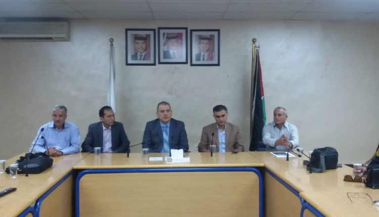 وفد فلسطيني يزور المركز الوطني للبحوث الزراعية