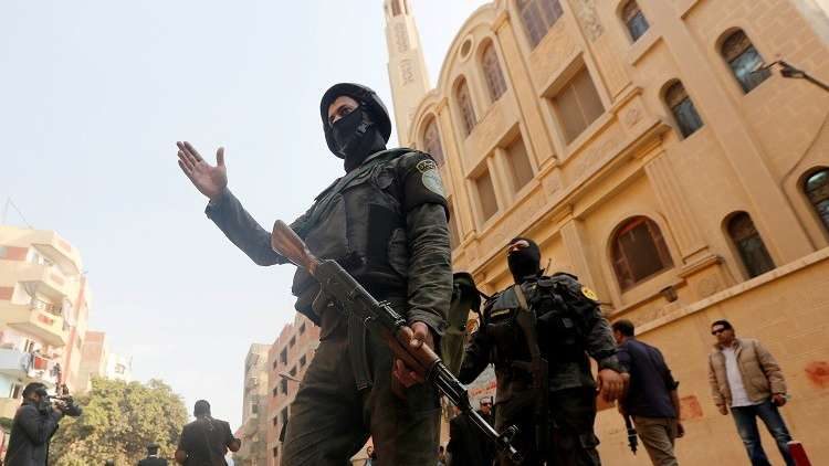مصر.. مقتل 7 أشخاص في إطلاق نار بمحافظة المنيا و”داعش” يتبنى الهجوم