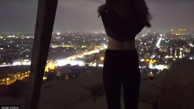 شاهد الفيديو وأول رد مصري على فضيحة الفيديو الجنسي فوق الأهرامات