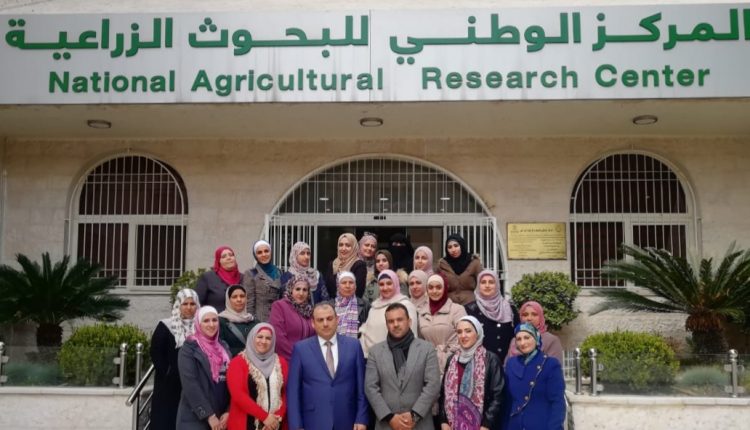 استكمال برنامج تدريبي متخصص في مجال التعبئة والتغليف في المركز الوطني للبحوث الزراعية