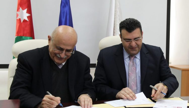 مذكرة تعاون بين الجامعة الاميركية في مادبا وشركة الاعتماد المالي الاستثماري للوساطة المالية CFI JORDAN