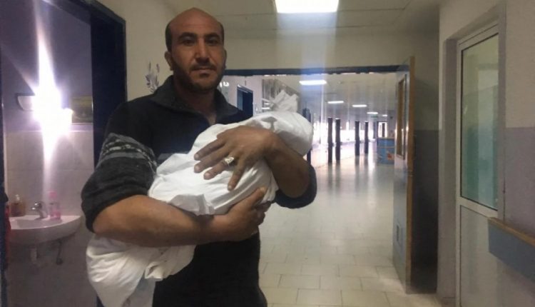 بالفيديو والصور ..وفاة الطفل ” كنان ” بعد انتزاع كليته السليمة ..وشمول الطبيب بالعفو العام