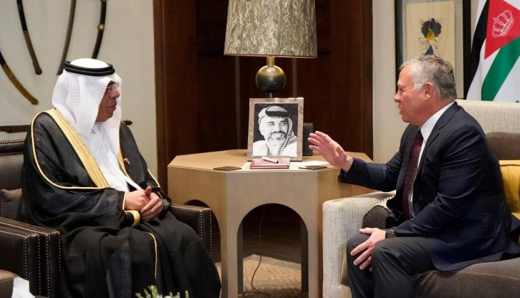 جلالة الملك يستقبل سفير دولة الامارات مطر الشامسي بمناسبة انتهاء مهام عمله