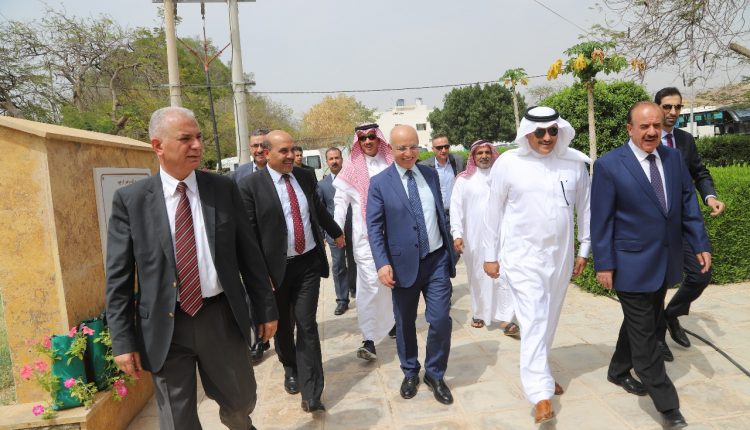 سفير المملكة لدى الأردن يزور محطة البحوث الزراعية للجامعة الأردنية في الأغوار