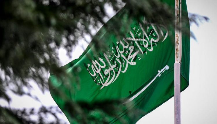 السعودية تبدأ إصدار تأشيرات سياحية للمرة الأولى