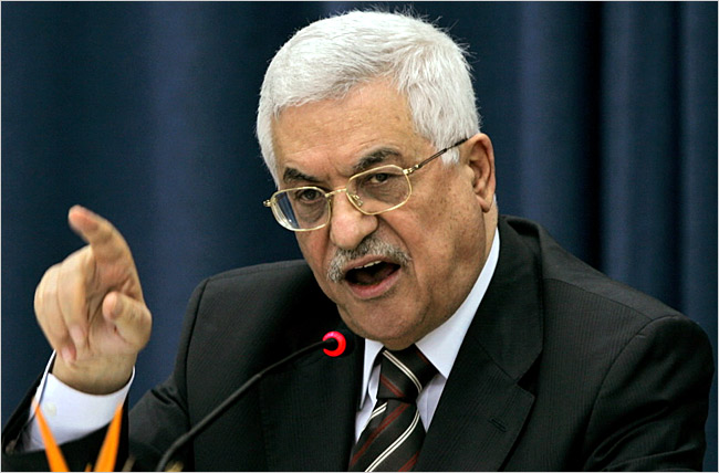 في أول رد فلسطيني “خشن”: عباس يرفض محادثة هاتفية من “ترامب”