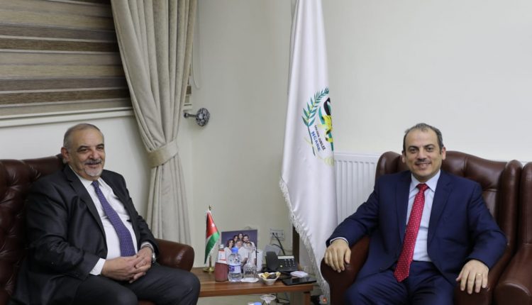مذكرة تفاهم بين الوطني للبحوث الزراعية والجامعة الهاشمية لتعزيز البحث العلمي