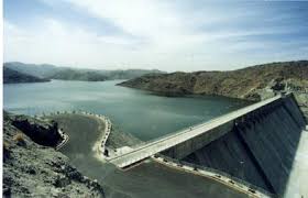 وزير المياه والري: ارتفاع تخزين السدود الى (142) مليون م3 بنسبة (42%)