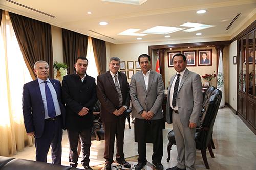 رئيس جامعة الزيتونة الأردنية يستقبل رئيس مجلس محافظة العاصمة