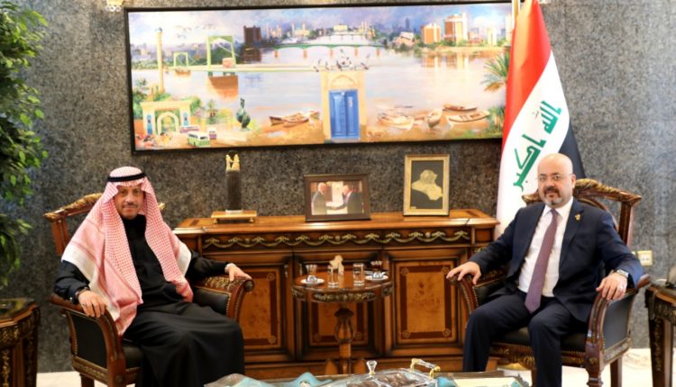 سفير المملكة  لدى الأردن يلتقي السفير العراقي