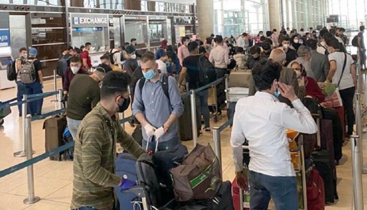 العراق يعيد 209 من مواطنيه العالقين في والأردن