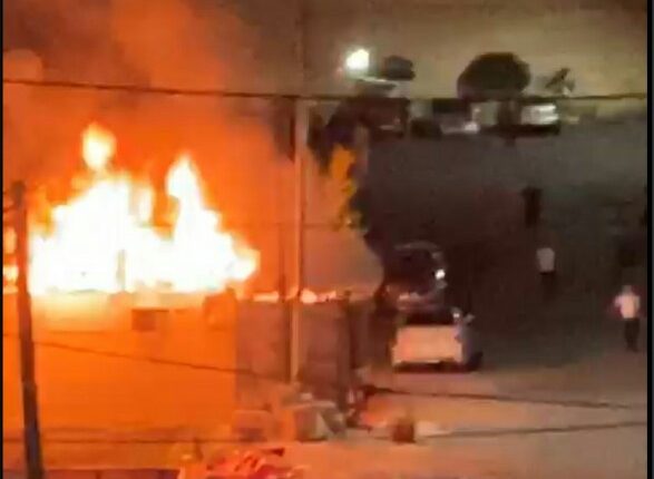 حريق داخل سوبر ماركت في ضاحية الياسمين