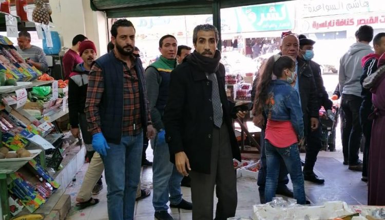العدوان: يقوم بجولة تفقدية على الأسواق في مادبا
