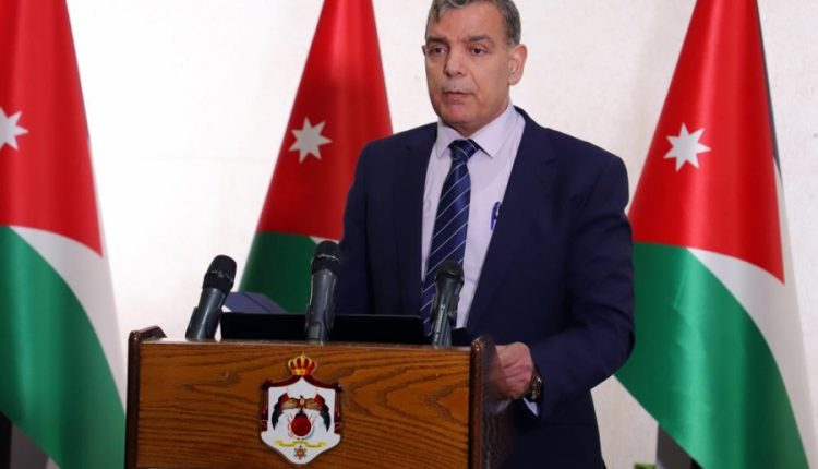 وزير الصحة الأردن تمكن من السيطرة على انتشار فيروس كورونا