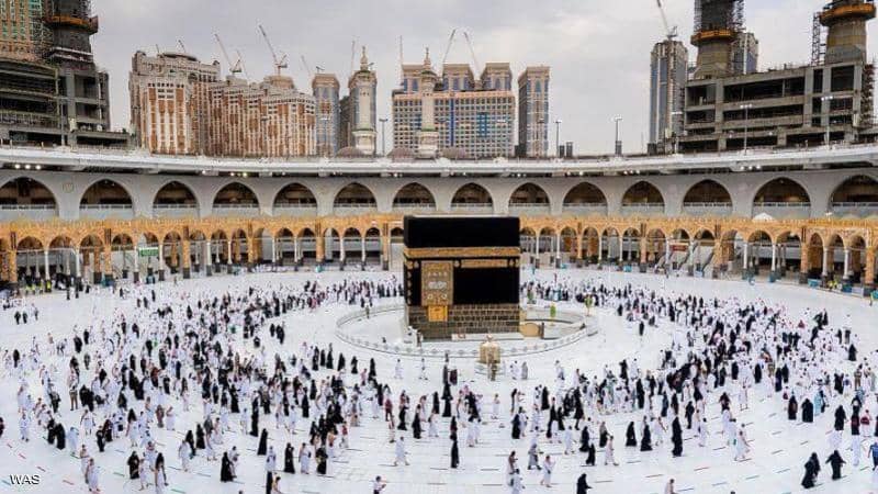 السعودية تعلن عن تسهيلات لدخول الحرم المكي الجمعة