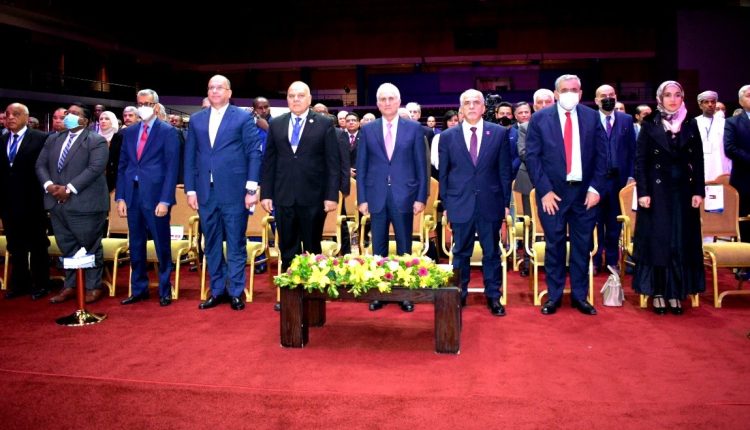 عويس يفتتح في عمان الاهلية مؤتمر اتحاد الجامعات العربية بدورته 54