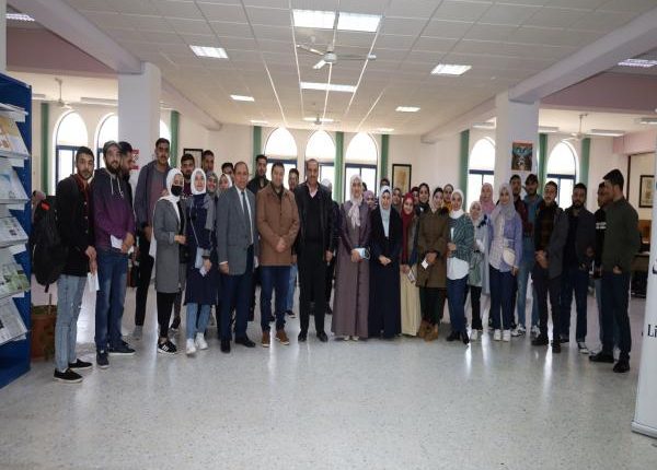 تمريض فيلادلفيا تعقد محاضرة تثقيفية للطلبة الخريجين