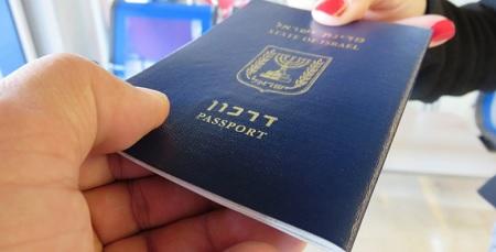 مصادر : مخاوف على حياة الإسرائيليين من السفر إلى الأردن ومصر والإمارات والبحرين
