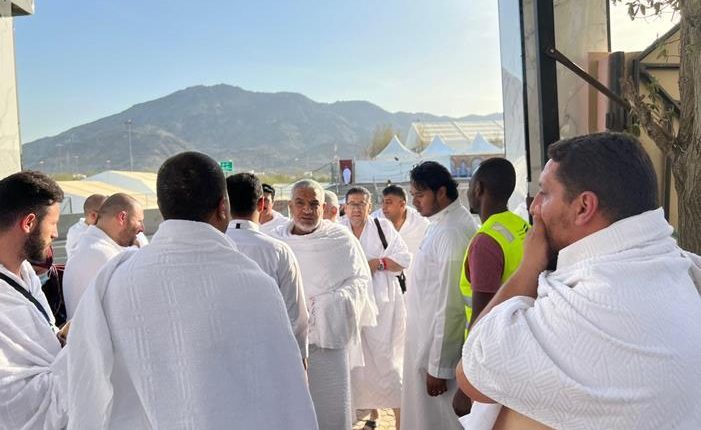 وزير الاوقاف : استكمال تفويج الحجاج الأردنيين لصعيد عرفات