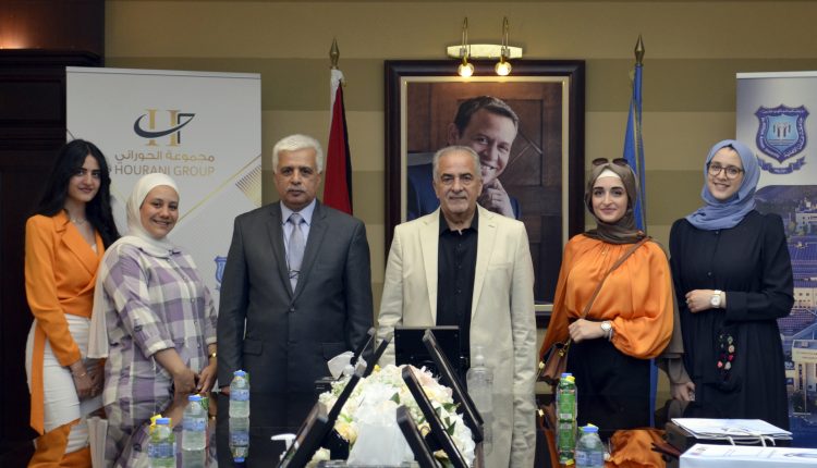 رئيس جامعة عمان الأهلية يكرم الطلبة الفائزين في جائزة الحوراني للفنون والتصميم – الدورة الثانية 2022