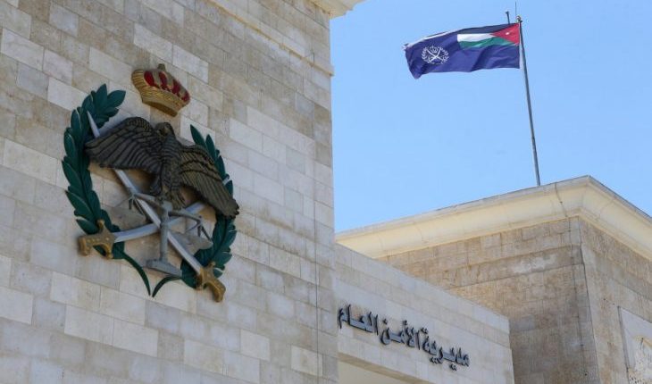 مصدر أمني ينفي اقدام زوجة اردنية بسكب البنزين على زوجها في الرزقاء