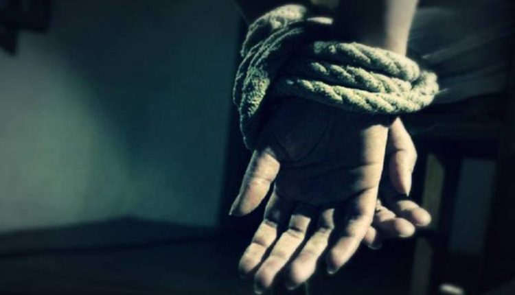 اختطاف وتعذيب شاب اردني بعد علاقة إلكترونية