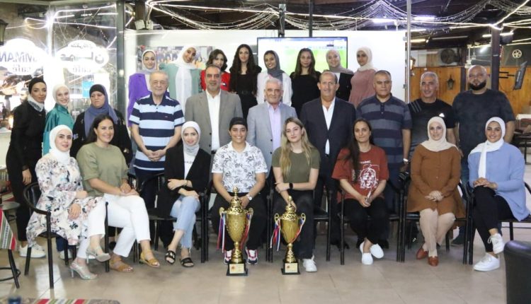 نادي عمان يكرم فريق سيدات كرة اليد بطلات كأس السوبر والدوري