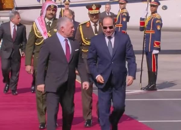 الملك والسيسي يؤكدان توسيع التعاون بين الأردن ومصر ومع العراق