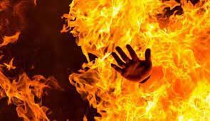 زوجة تقوم بإشعال النيران في الشقة وحرق زوجها حتى الموت في مصر