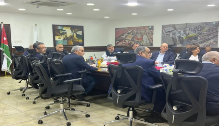 الخصاونة من العقبة : المباشرة بإجراءات السلامة بمواقع تخزين المواد الخطرة