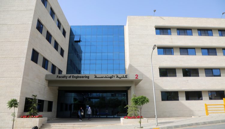 كلية الهندسة في جامعة البترا تحصل على الاعتماد الهندسي والتكنولوجي من الهيئة العربية