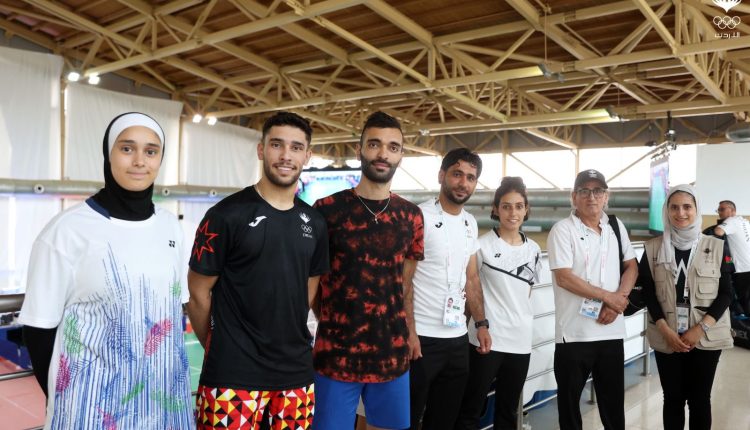 تأهل لاعبي منتخب الريشة الطائرة إلى دور الـ16 في الدورة العربية