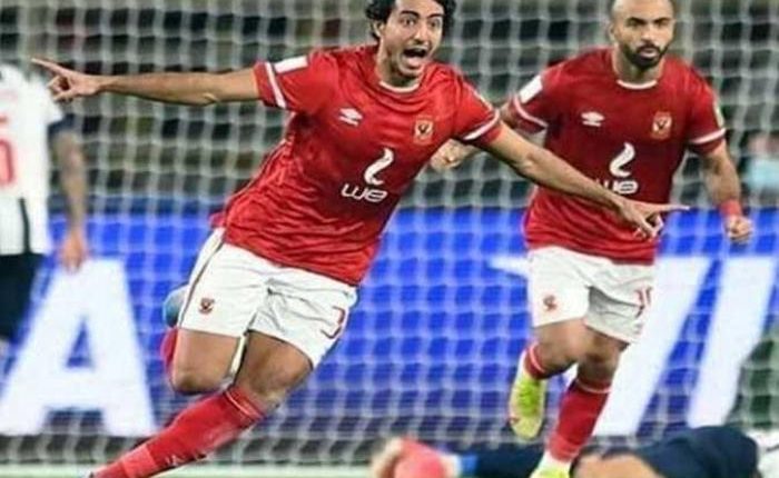 الأهلي المصري يلامس اللقب والزمالك ثالثاً