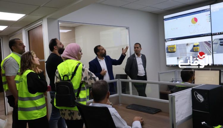 نافذ للخدمات اللوجستية تنظم جولة لصحفيين على مراكز عملها وساحاتها في العقبة
