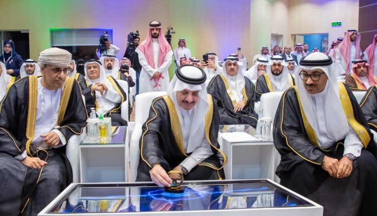 امير الشرقية يدشن منصة ” ربط السوق الخليجية ” للكهرباء مع العراق بـ 300 مليون دولار سنويا