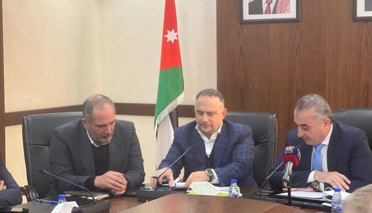 إنتاج واللجنة النيابية المشتركة تناقشان تحديات قطاع تكنولوجيا المعلومات