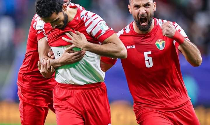 انطلاقة قوية للمنتخب الوطني في نهائيات كأس اسيا بفوز ثمين على نظيره الماليزي برباعية نظيفة