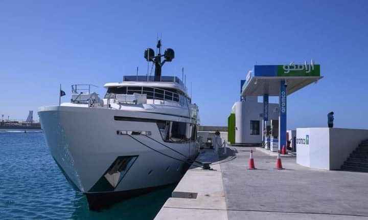أرامكو تفتتح أول محطة بحرية في السعودية لتزويد اليخوت والقوارب بالوقود،